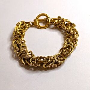 Vintage Gold Tone Byzantine Toggle‎ Clasp Bracelet 7.5 inches